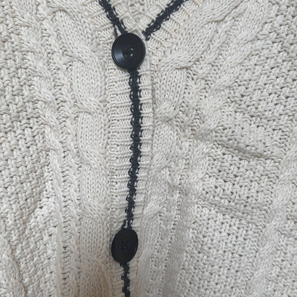 TAYLOR SWIFT FOLKLORE CARDIGAN - Picture 7 of 9